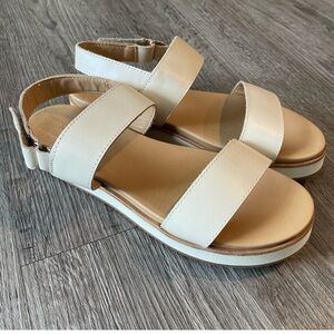 NWOT NISOLO Go-To Flatform Sandals Bone Leather Strappy Shoes